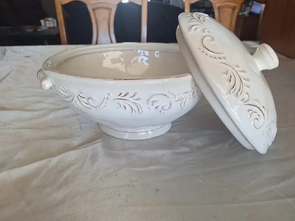Pier 1 Imports Antique Scroll Oval Covered Vegetable Serving Dish Dolomite 10.25
